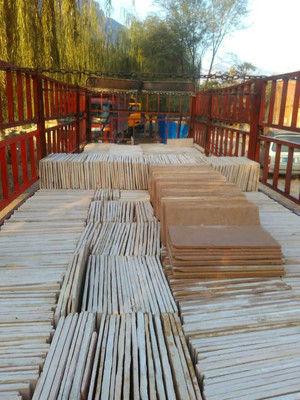 紅色文化石粉砂巖蘑菇石粉砂巖蘑菇石廠家圖片_高清圖_細(xì)節(jié)圖-內(nèi)丘縣泓峰石材加工廠