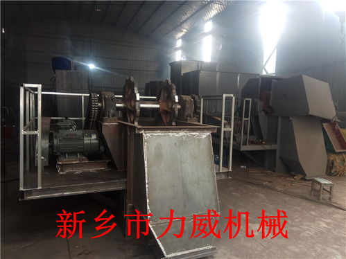 礦粉石英砂裝罐斗提機生產線中的皮帶輸送機應用